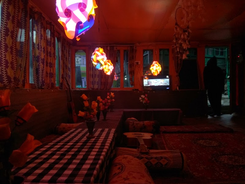 German bakery & cafe - German bakery & cafe, Kullu, Himachal Pradesh 175105, India