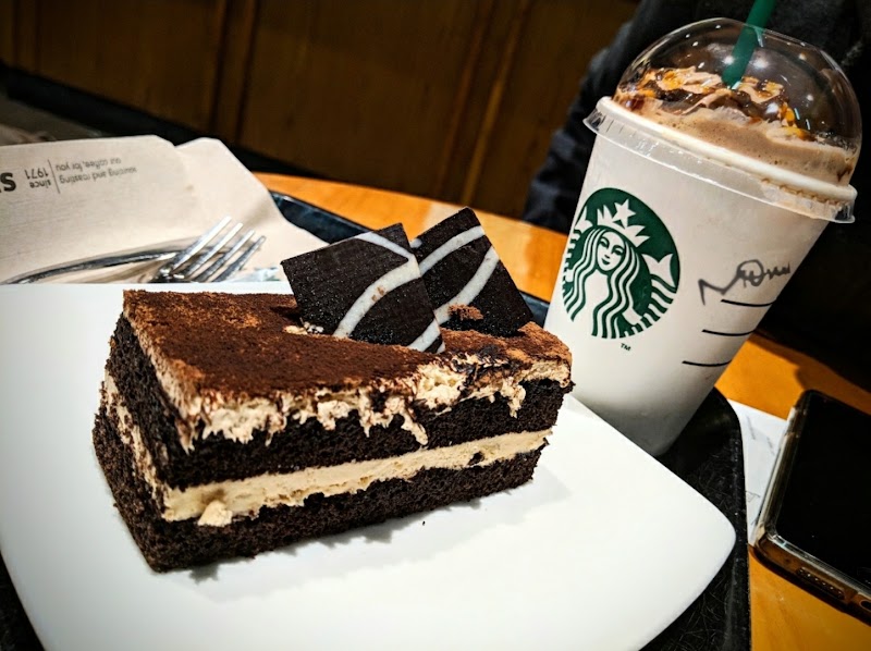 Starbucks - Starbucks Ground Floor, Block 3, VATIKA BUSINESS PARK, Badshahpur Sohna Rd Hwy, Vatika City, Block W, Sector 49, Gurugram, Haryana 122002, India