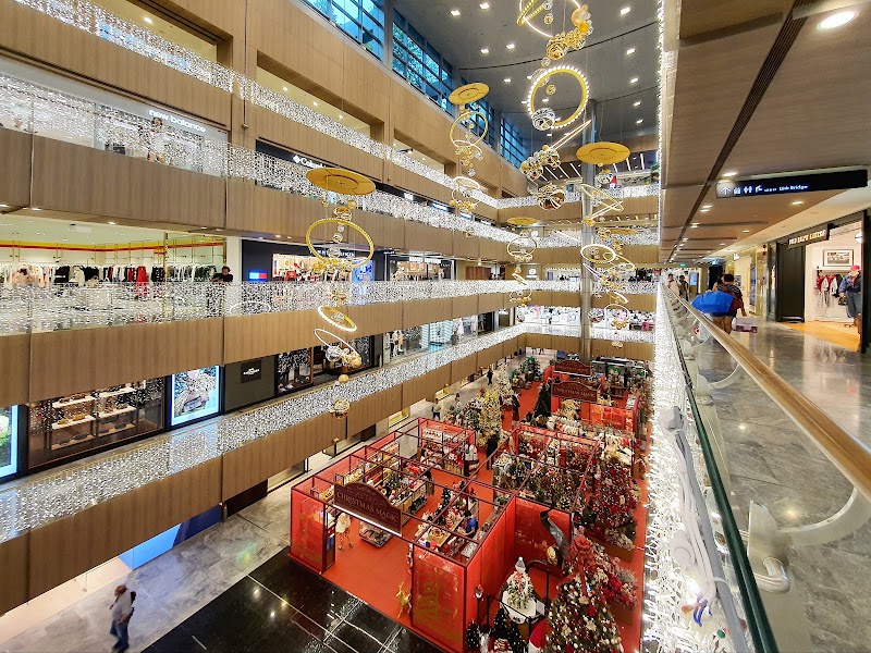 Paragon - Paragon 290 Orchard Rd, Singapore 238859
