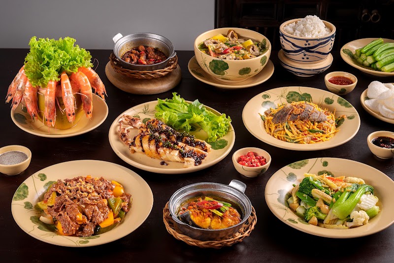 Quán Bụi - Lê Thánh Tôn - Authentic Vietnamese Cuisine - Quán Bụi - Lê Thánh Tôn - Authentic Vietnamese Cuisine, 222 - 224 Lê Thánh Tôn, Bến Thành, Hồ Chí Minh 70000, Vietnam