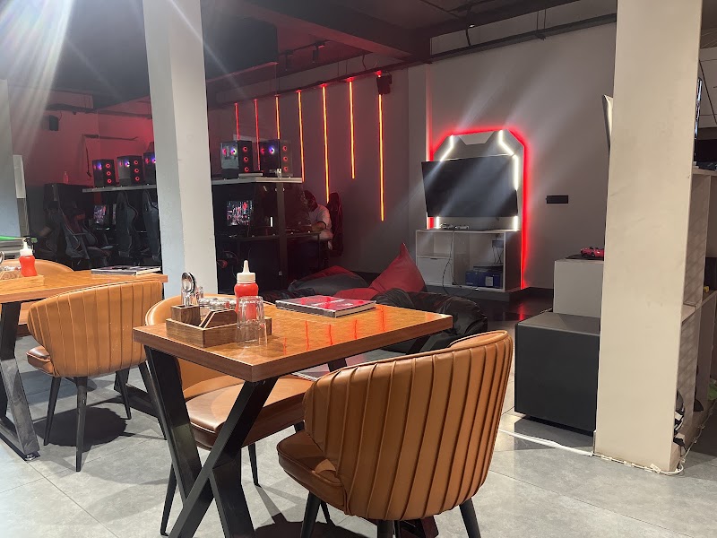 Gritty Gaming Lounge & Cafe - Gritty Gaming Lounge & Cafe Shop No, Ground Floor, M-23, Block M, Old DLF Colony, Sector 14, Gurugram, Haryana 122007, India