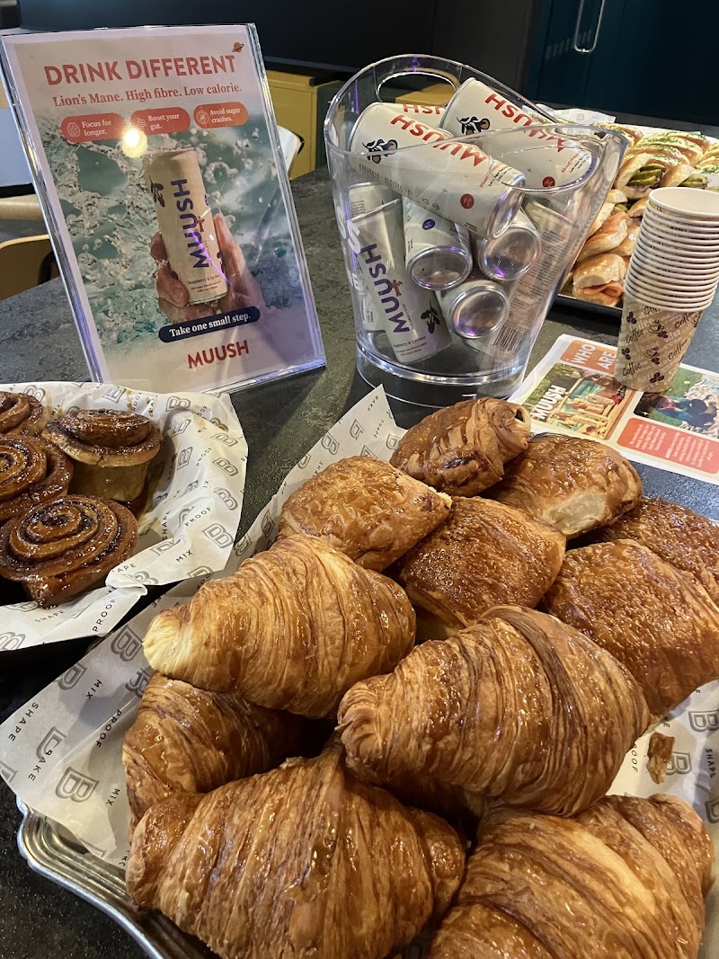 Bread Ahead Bakery Bromley - Bread Ahead Bakery Bromley, The Glades, Bromley BR1 1DN, UK