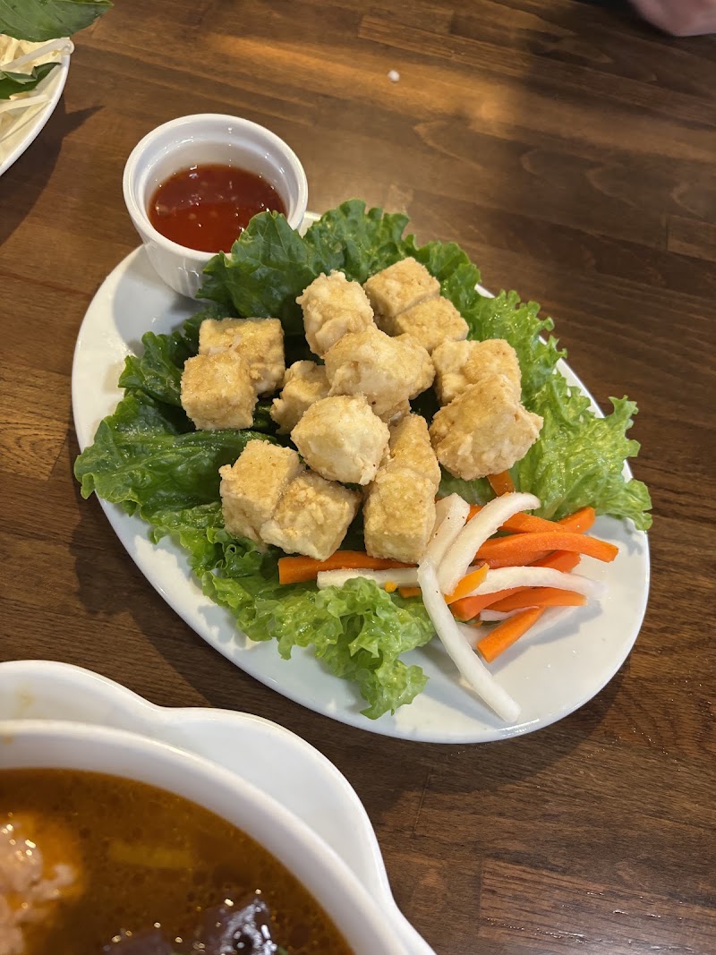 Lotus Pond Vietnamese Cuisine - Lotus Pond Vietnamese Cuisine 12752 Aurora Ave N, Seattle, WA 98133, USA