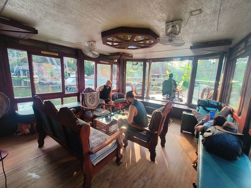 Alleppey Boathouse - Alleppey Boathouse Mud Road Connecting West, Punnamada, Tottathode with, East Tottathode, Starting Point, Alappuzha, Mullakkal, Kerala 688013, India