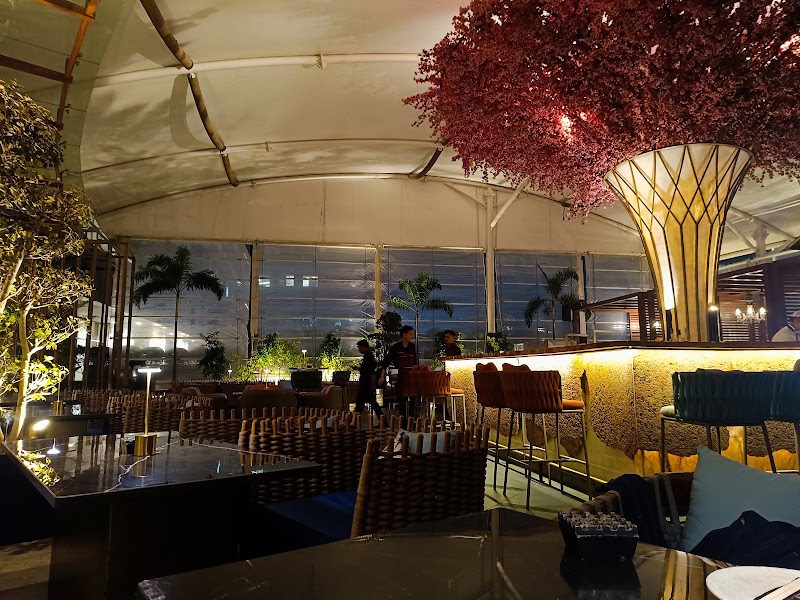 Asilo Pune - Asilo Pune, The Westin Pune Koregaon Park, 36/3-B, Mundhwa Rd, Koregaon Park Annexe, Ghorpadi, Pune, Maharashtra 411001, India