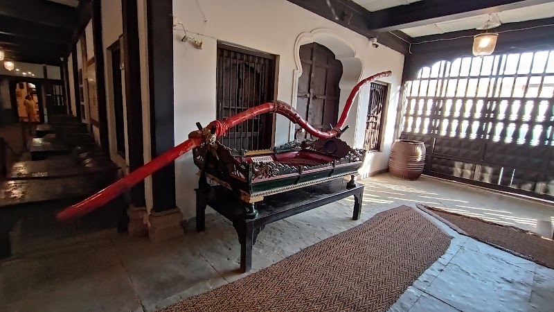 Holkar Dynasty Gallery (Museum), Indore - Holkar Dynasty Gallery (Museum), Indore PV93+CRJ, Rajwada, Indore, Madhya Pradesh 452002, India