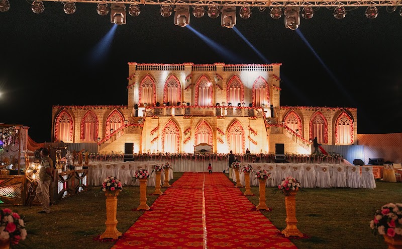 HOTEL BHANWAR SINGH PALACE - HOTEL BHANWAR SINGH PALACE, NATIONAL HIGHWAY 8, Nohariya, Kishangarh, Rajasthan 305801, India