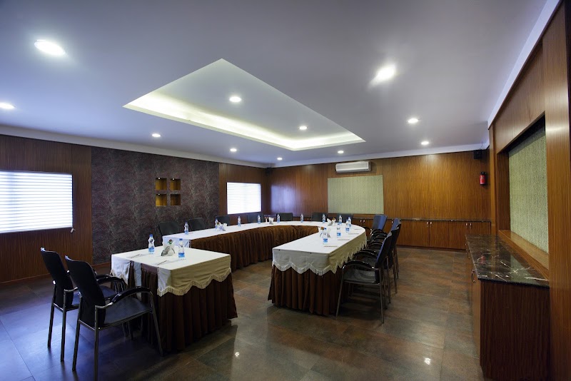 Silent Shores Resort & Spa - Silent Shores Resort & Spa Plot No. 85, 87, BEML Road, Hootagalli, Hutagalli, Karnataka 570018, India