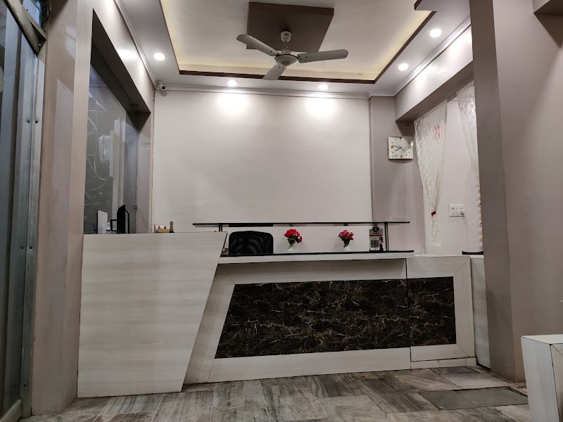 Hotel Siddhartha - Hotel Siddhartha 16/A Madhav Club Road, Teen Batti Chauraha, Freeganj, Madhav Nagar, Ujjain, Madhya Pradesh 456010, India