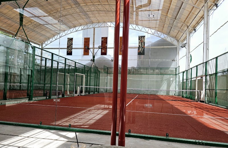 Casa de Padel - Casa de Padel Jl : Cilandak Tengah I Dalam No.15 A, RT.022/RW.1, Cilandak Bar., Kec. Cilandak, Kota Jakarta Selatan, Daerah Khusus Ibukota Jakarta 12430, Indonesia