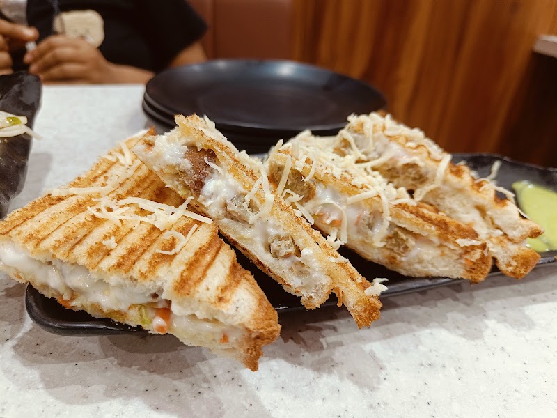 Spice Grill Inn - Spice Grill Inn Shop no-11, Old Civic Center, Civic Center Area, Sector 5, Bhilai, Chhattisgarh 490006, India