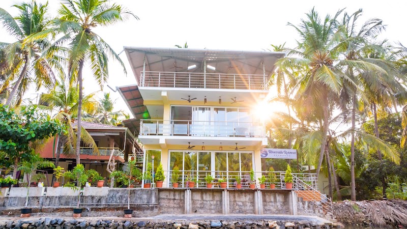 Riverside Retreat Cornelio Residence