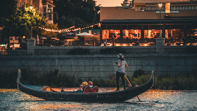 Main Street Dock - Featuring Napa Valley Gondola, Kayak, & River Cruise