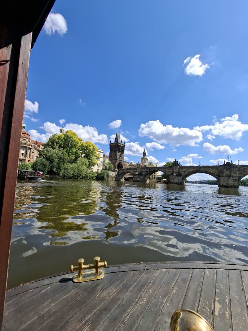 Prague Venice Boat Trip - Prague Venice Boat Trip, Křižovnické nám. 3, 110 00 Praha 1-Staré Město, Czechia