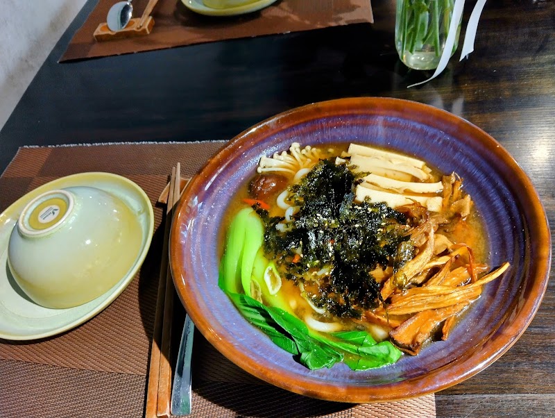 La Moi plant-based Restaurant - La Moi plant-based Restaurant 84 Nguyễn Du, Bến Nghé, Quận 1, Thành phố Hồ Chí Minh, Vietnam