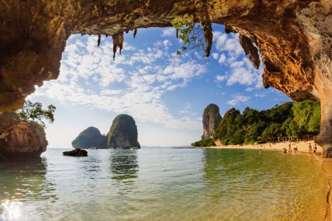 Princess Cave - Princess Cave 2R3R+R4R, Ao Nang, Mueang Krabi District, Krabi 81000, Thailand