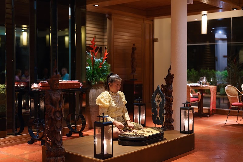 Sala Thai at Santiburi