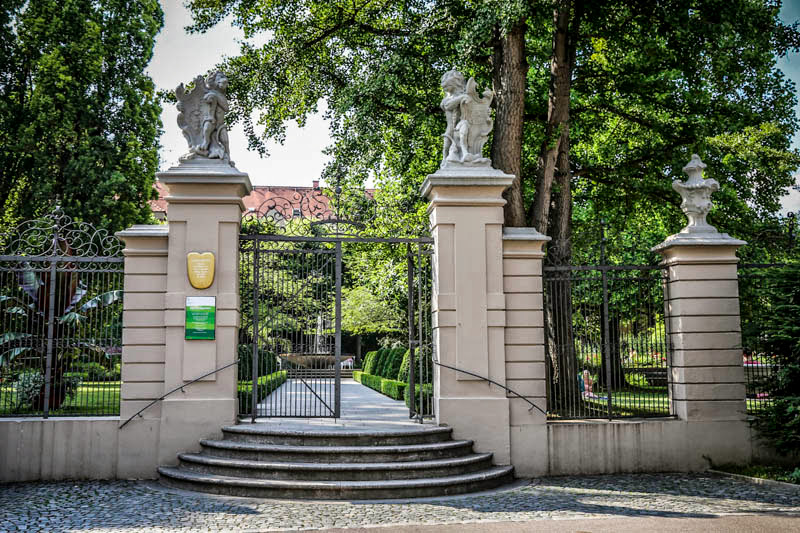Hofgarten - Hofgarten Fronhof 8, 86152 Augsburg, Germany