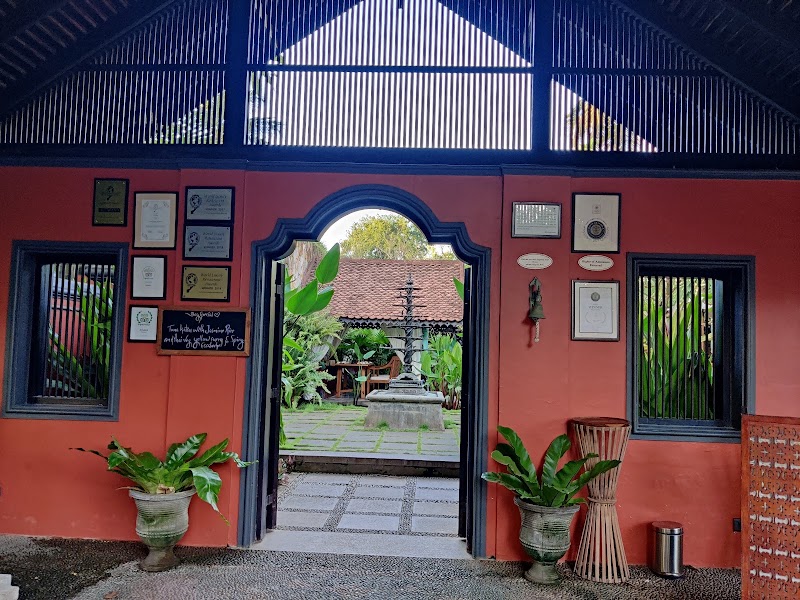 Villa Maya - Villa Maya No-120 Palayam Airport Road Near, MUTHOOT SKY CHEF, Perunthanni, Vallakkadavu, Thiruvananthapuram, Kerala 695008, India