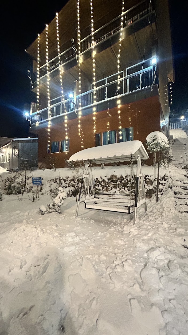 Sunrise Resort - Sunrise Resort batwal dhar, Chamba - Mussoorie Rd, Dhanolti, Saklana Range, Uttarakhand 249180, India