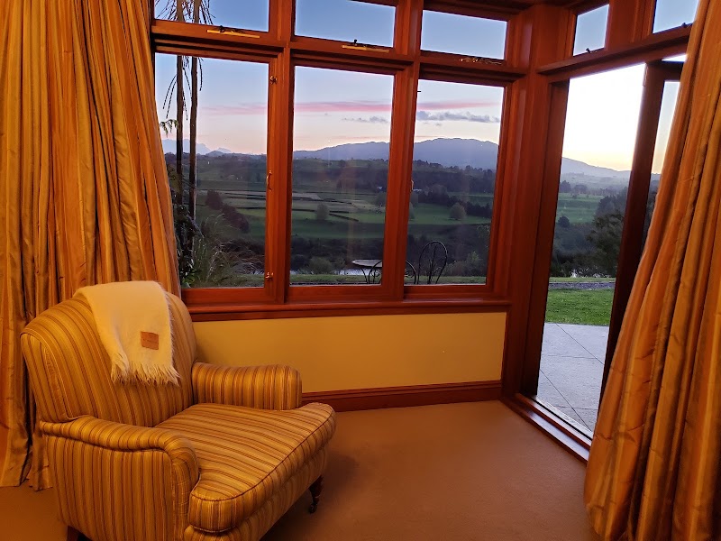 Lake Karapiro Lodge - Lake Karapiro Lodge 1829F Tirau Road RD1 Tirau, Karapiro 3484, New Zealand