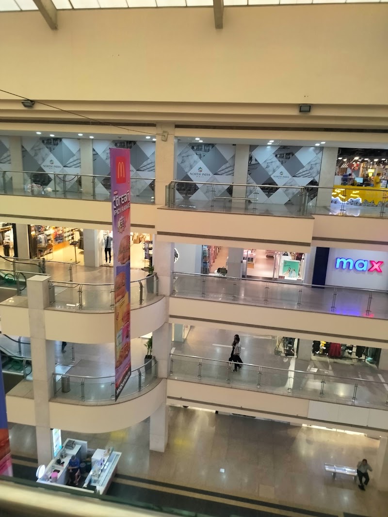 Max - Max Shipra Mall, Vaibhav Khand, Indirapuram, Ghaziabad, Uttar Pradesh 201014, India