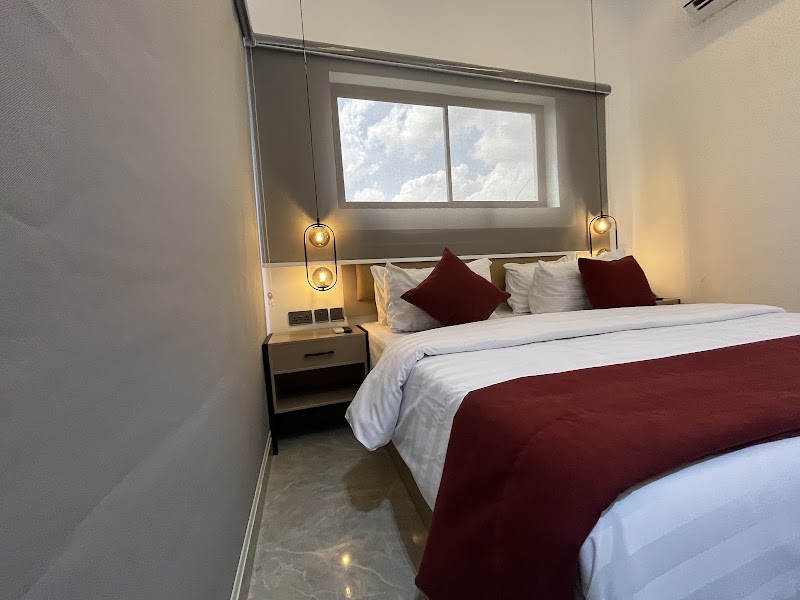 Teestone Hotels and Apartment Ikeja - Teestone Hotels and Apartment Ikeja 2 Animashaun Cl, Ojodu, Ikeja 101233, Lagos, Nigeria