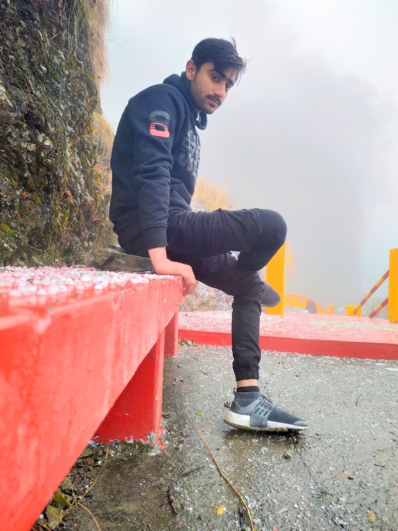 Bhowali-Ramgarh Road - Bhowali-Ramgarh Road, Bhowali-Ramgarh Rd, Bhowali, Sukha, Uttarakhand 263132, India
