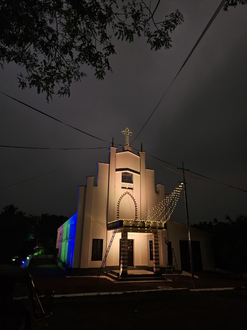 St. Stephen's Malankara Catholic Church, Kottaparambu - St. Stephen's Malankara Catholic Church, Kottaparambu W6J5+4V9, Malappuram, Kerala 679321, India
