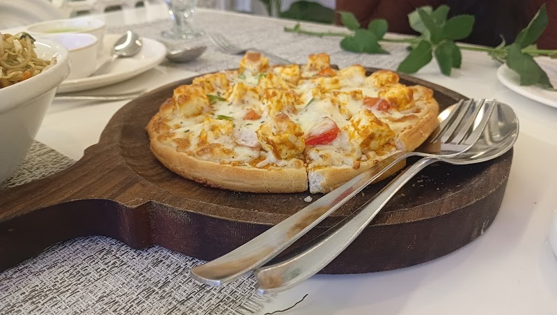 Alpine Veg Restaurant (Fine Dine) - Alpine Veg Restaurant (Fine Dine) 35G4+P3H, Telephone Exchange Rd, Telipara, Chhattisgarh 495001, India