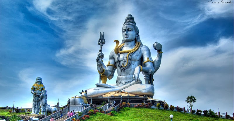 Mhatobar Shri Murudeshwar temple Gate - Mhatobar Shri Murudeshwar temple Gate Murudeshwar Temple gate, 3GX3+5QC, Highway, Bhatkal, Mavalli, Karnataka 581350, India