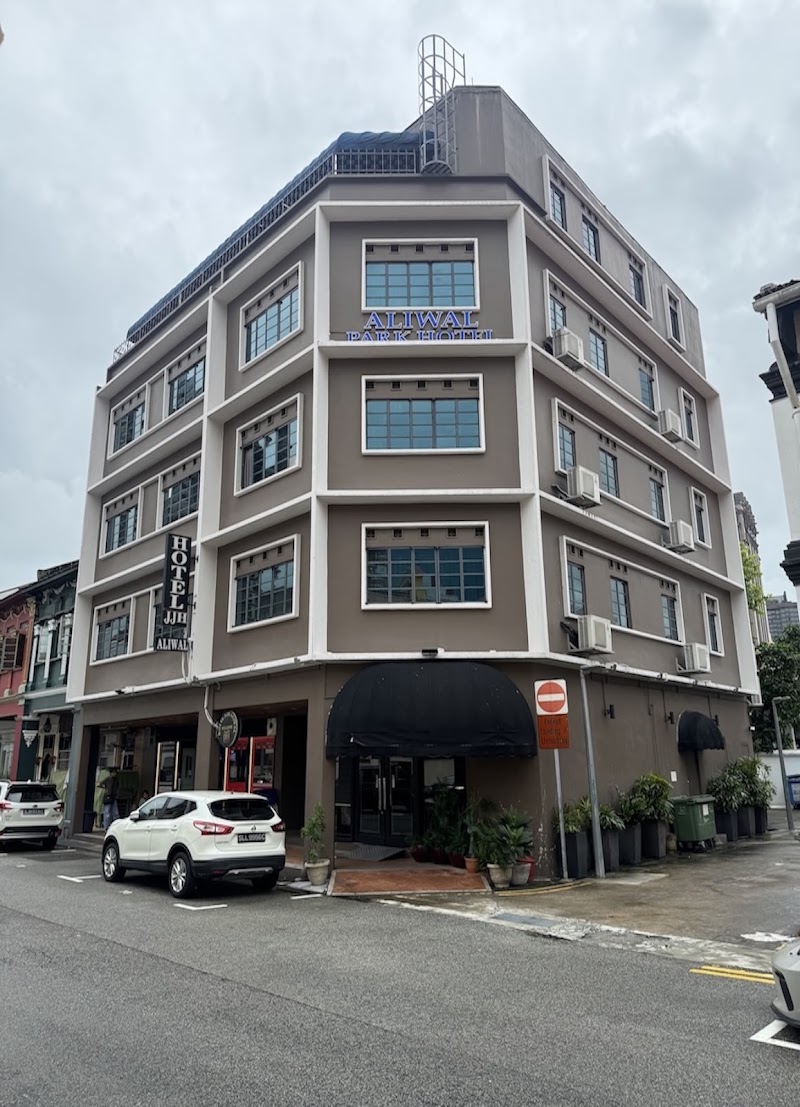 HOTEL JJH - newly opened near BUGIS