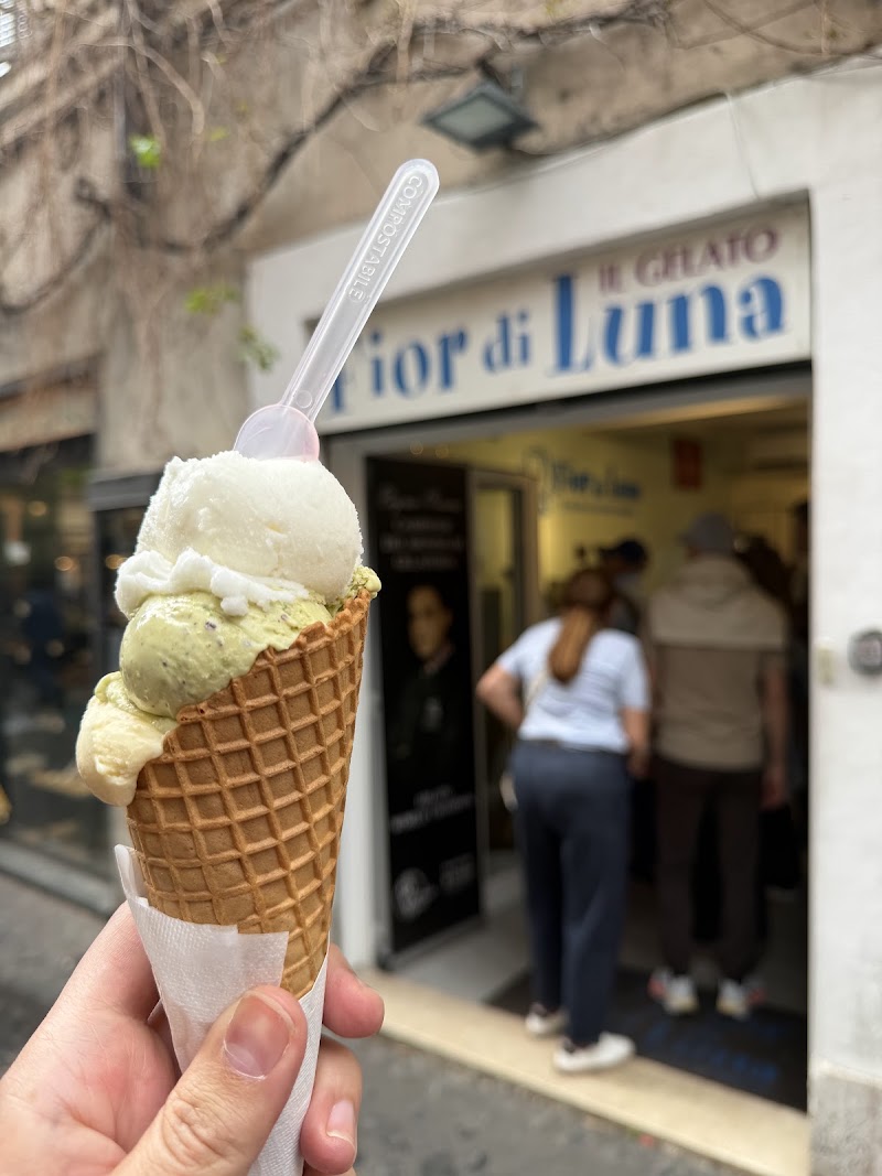 Fiordiluna - Fiordiluna, Via della Lungaretta, 96, 00153 Roma RM, Italy