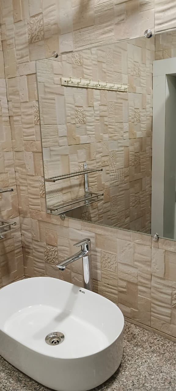 Leisure Service Apartment - Leisure Service Apartment opposite Inspire showroom, Shankar Nagar, East Shankar Nagar, Nagpur, Maharashtra 440010, India