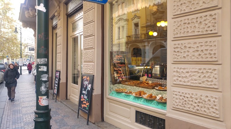 Dlouhá - Dlouhá, 110 00 Praha 1-Staré Město, Czechia