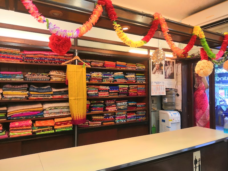 Indian Silk House Agencies Rash Behari Avenue - Indian Silk House Agencies Rash Behari Avenue, 129A, Rash Behari Ave, Triangular Park, Dover Terrace, Ballygunge, Kolkata, West Bengal 700029, India