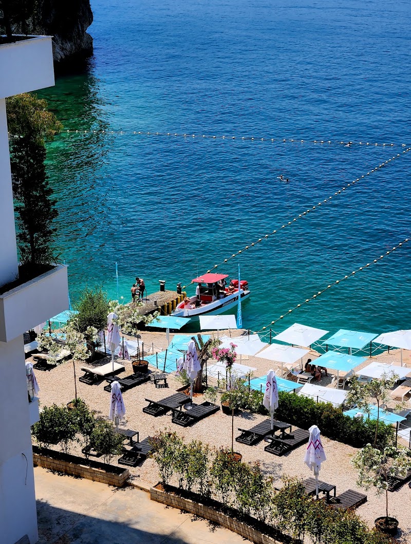 Miramare Restaurant - Miramare Restaurant, Near Goverment Residence Vlore AL, Vlora 8402, Albania