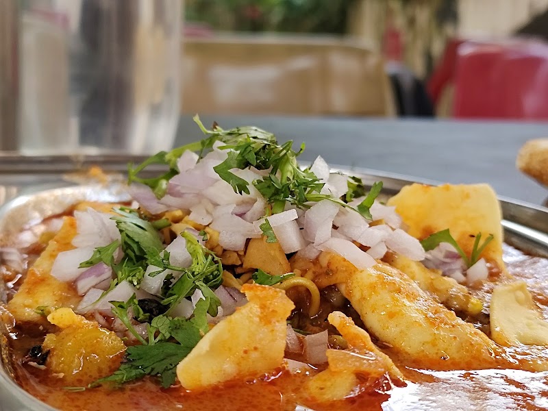 Khadadi katta (खादाडी कट्टा)