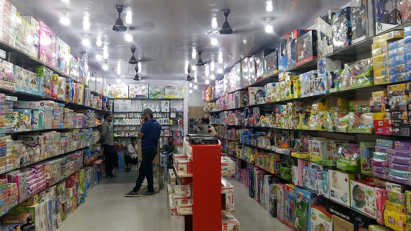 Kalkaji Market - Kalkaji Market, G7R4+JHP, Main Rd, Kalkaji Extension, Kalkaji, New Delhi, Delhi 110019, India