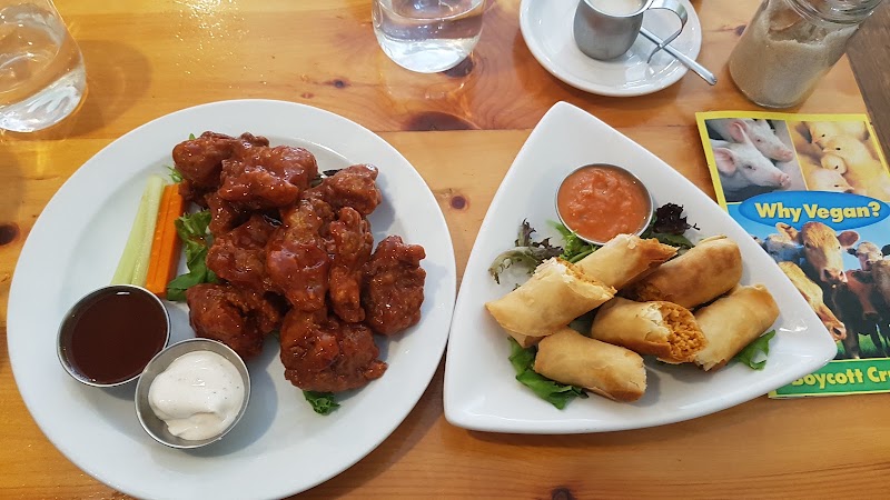 Rise Above Restaurant - Rise Above Restaurant 120 St Paul St, St. Catharines, ON L2R 3M2, Canada