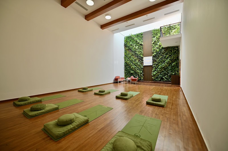 The Imperial Spa & Salon - The Imperial Spa & Salon Janpath Rd, Metro Vihar, Janpath, Connaught Place, New Delhi, Delhi 110001, India