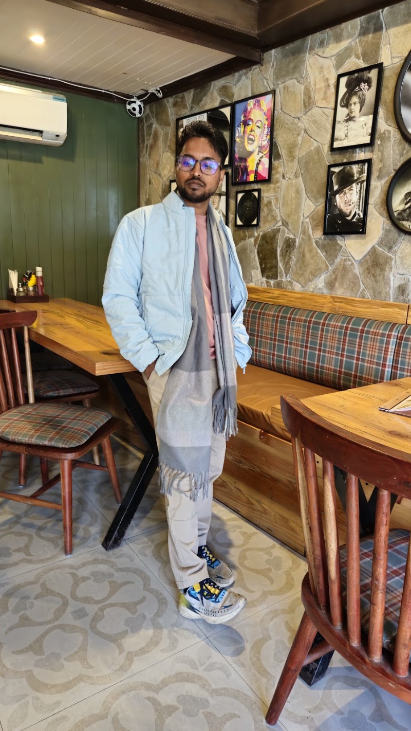 Lake View Restaurant - Lake View Restaurant 9G2H+H4R, Suriyagaon Rd, Sattal, Bhowali Range, Uttarakhand 263127, India