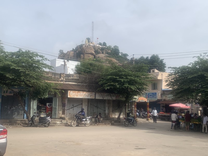 Hurigalu Sriramiah - Hurigalu Sriramiah C333+7V3, Azad Chowk, Chintamani, Karnataka 563125, India