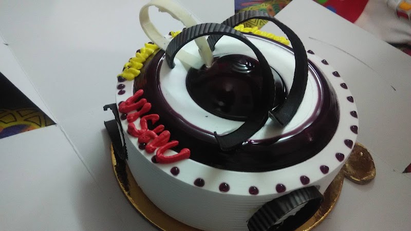 Garib Bakery - Garib Bakery Agarwal Chat Corner Road, IInd B Road, 72H5+JCQ, Gandhi Maidan, Sardarpura, Jodhpur, Rajasthan 342003, India