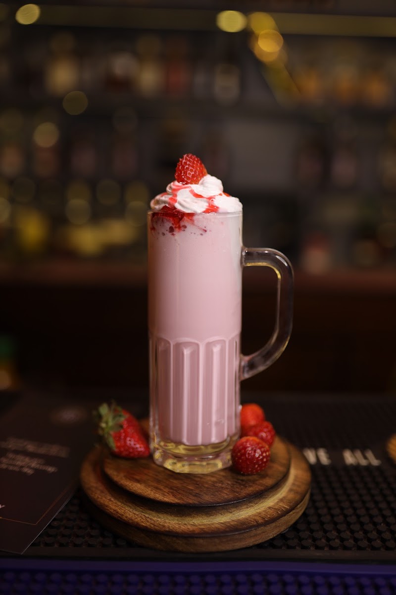 Barrel The Bar - by Hotel Harmony Inn Meerut - Barrel The Bar - by Hotel Harmony Inn Meerut 3rd Floor, Nai Sadak, Garh Rd, Janta Nagar, Ramgarhi, Meerut, Uttar Pradesh 250002, India
