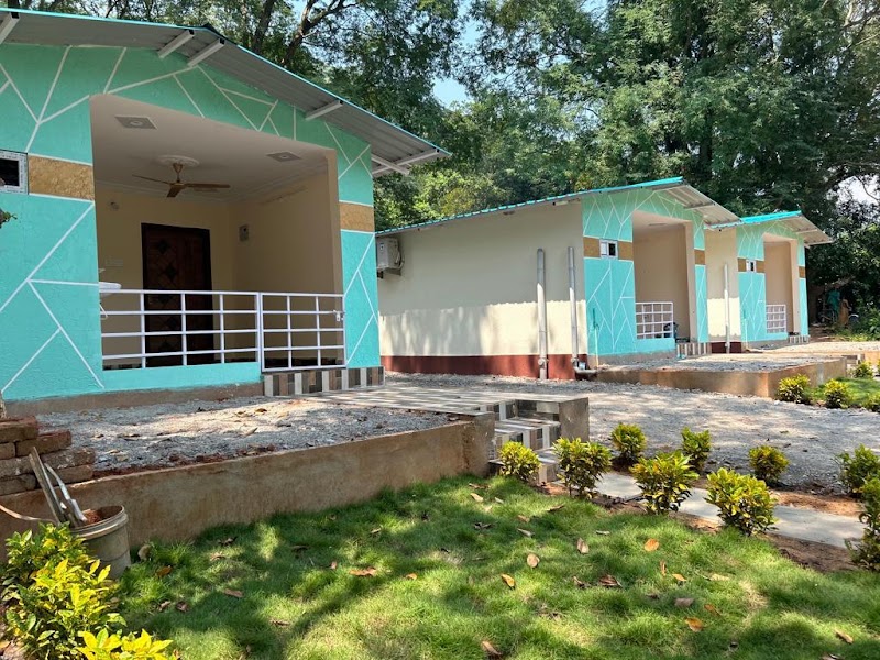 GREEN FLOW HILLS RESORT
