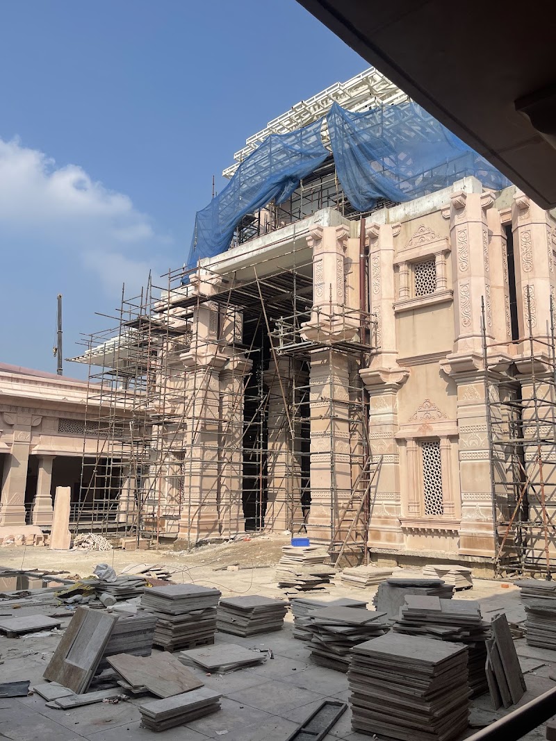Ram janam bhoomi barrier no. 1 - Ram janam bhoomi barrier no. 1 Q5WW+Q87, Ved Mandir Rd, Sai Nagar, Ayodhya, Uttar Pradesh 224123, India