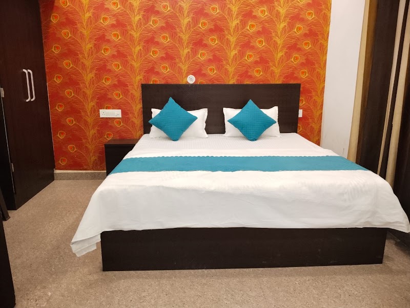 Hotel Aashirwad Palace - Hotel Aashirwad Palace, Both No 4, Plot No 1, Parikrama Marg, near Ramayna hotelAyodhya, Halkara Ka Purwa, Ayodhya, Uttar Pradesh 224123, India