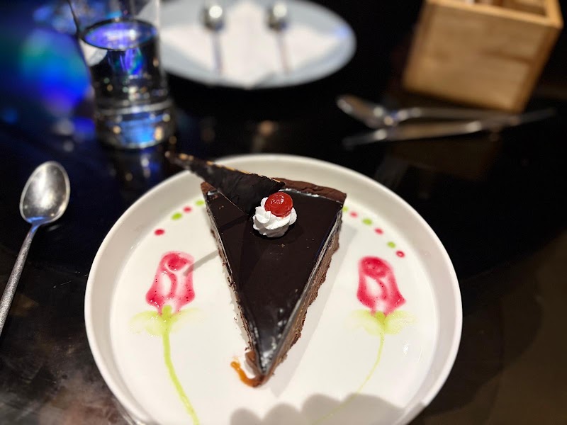 24K Kraft Brewzz, Viman Nagar | Fine Dine Restaurant | Taproom | Lounge Bar - 24K Kraft Brewzz, Viman Nagar | Fine Dine Restaurant | Taproom | Lounge Bar, Vascon building, Platinum Square, Pune - Nagar Rd, next to Hyatt regency, Sakore Nagar, Viman Nagar, Pune, Maharashtra 411014, India