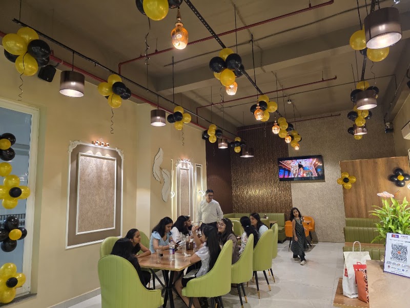 Sizzle Room - Sizzle Room UG Showroom 15, Orbit Signature Walk, VIP Rd, Zirakpur, Punjab 140603, India